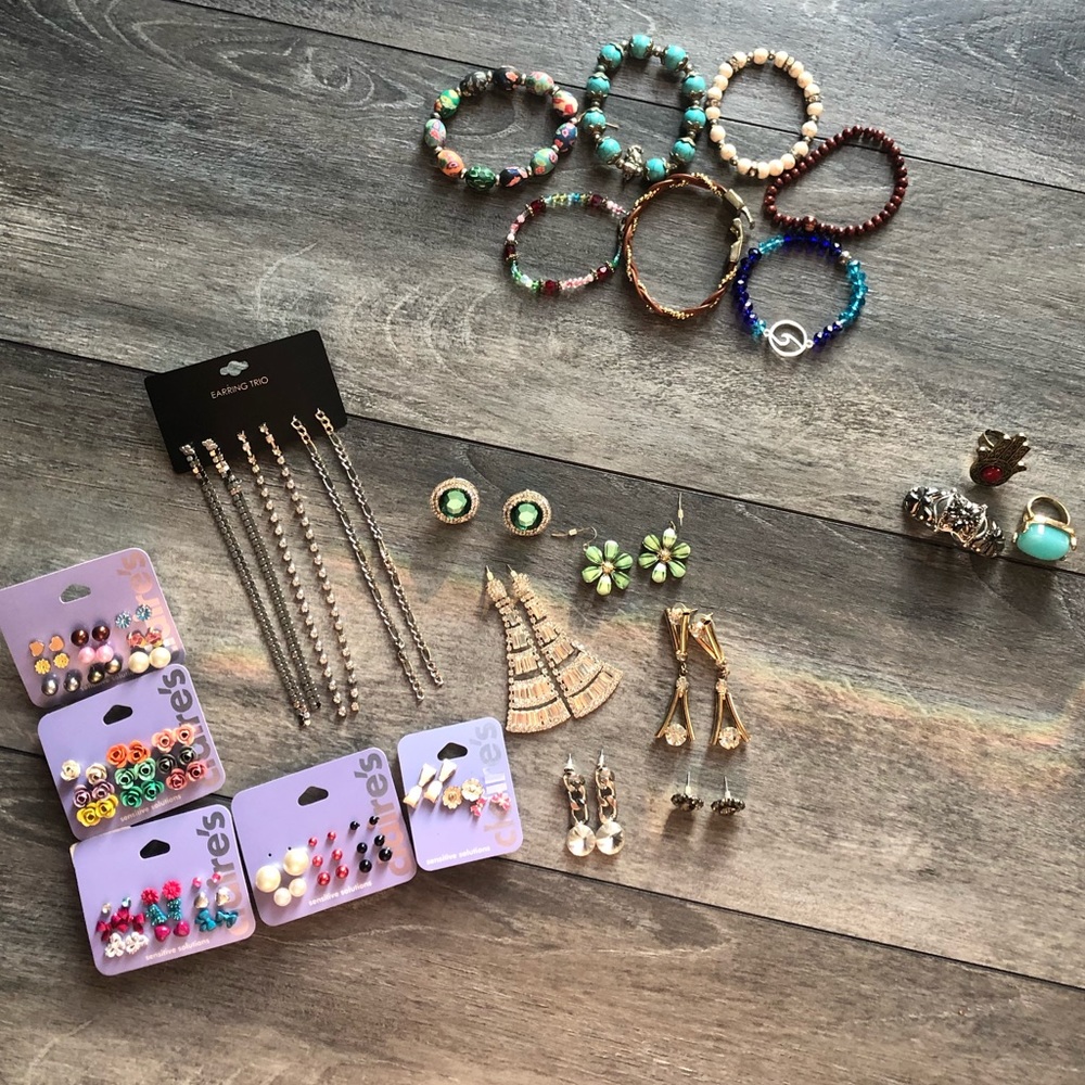 CLAIRE’S/ALDO jewellery earrings-rings-bracelets